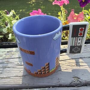 Nintendo NES Controller Mug Paladone Super Mario Bros Retro Gaming Ceramic Cup
